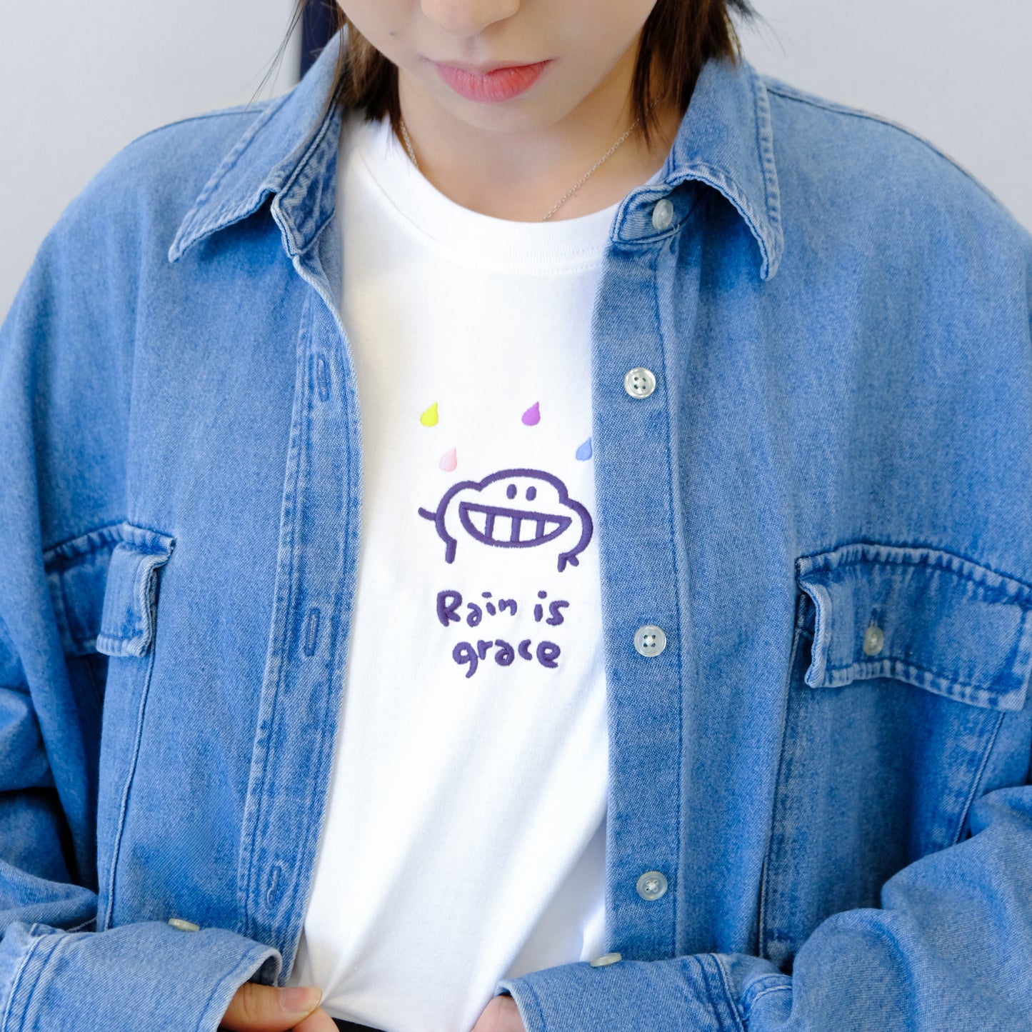 塵短袖 Tee 白《Rain is grace》